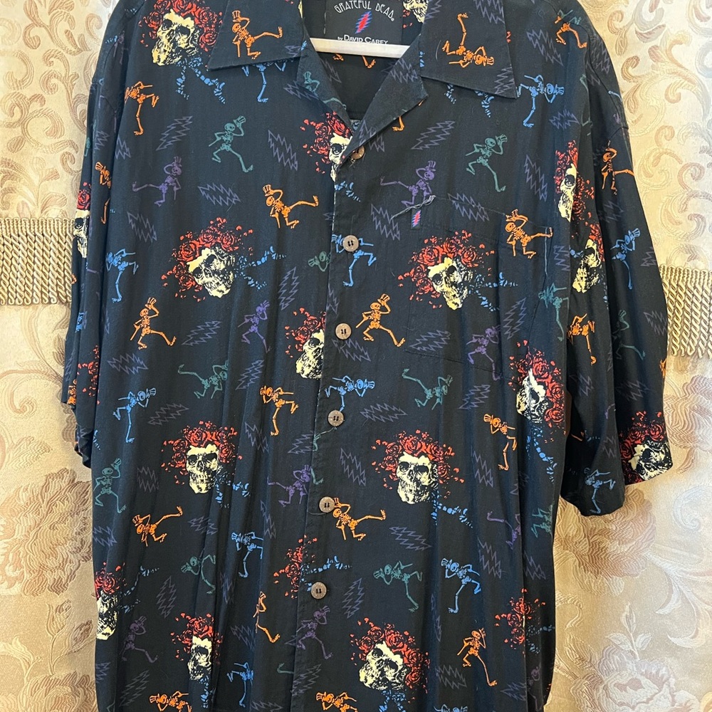Grateful Dead by David Carey Button Up